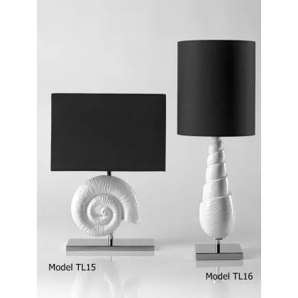 Picture A tasteful lamp in the shape of a seashell