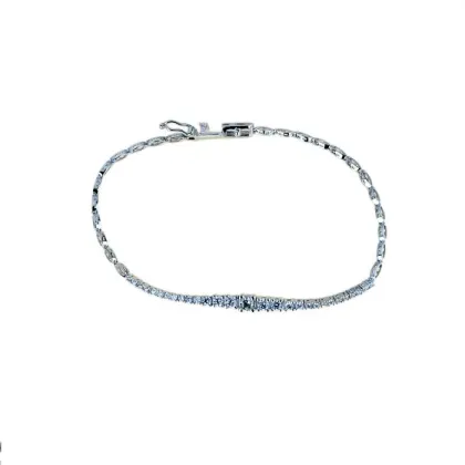 Zdjęcie Kobieca bransoletka łańcuszkowa ze stopniowanymi cyrkoniami pavè