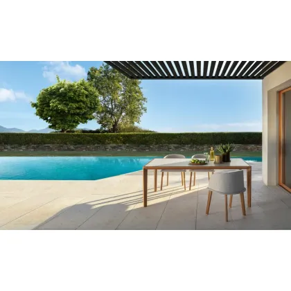 Zdjęcie Cudowny włoski stół idealny na ogród