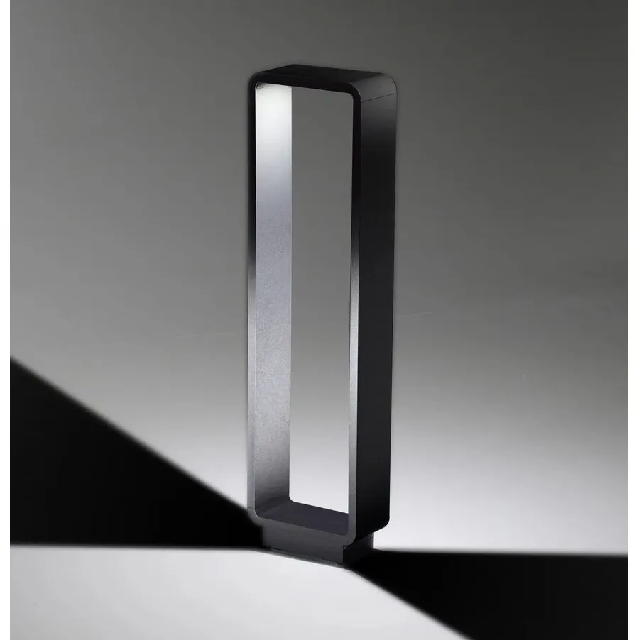 obrazek 2 Aluminiowa lampa stojąca Stola do ogrodu lub domu