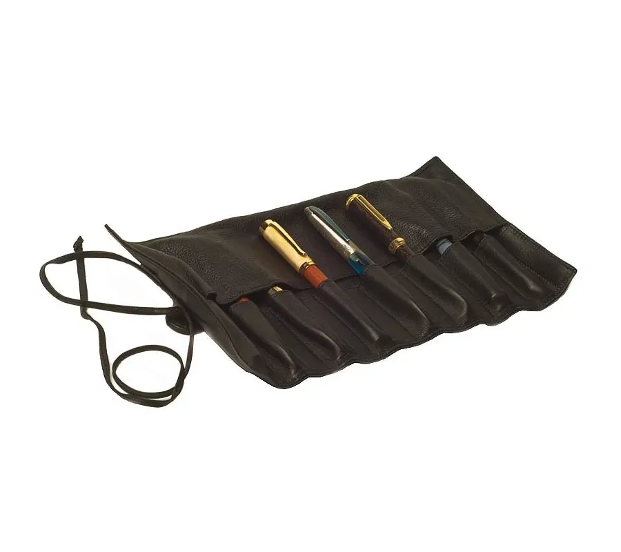 picture 1 The original travel case for eight feathers! - Absolute Breton