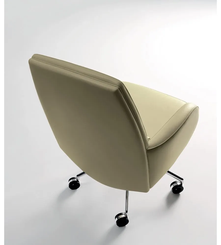 obrazek 2 Nowoczesny designerski fotel do wyjątkowych wnętrz – Mascheroni