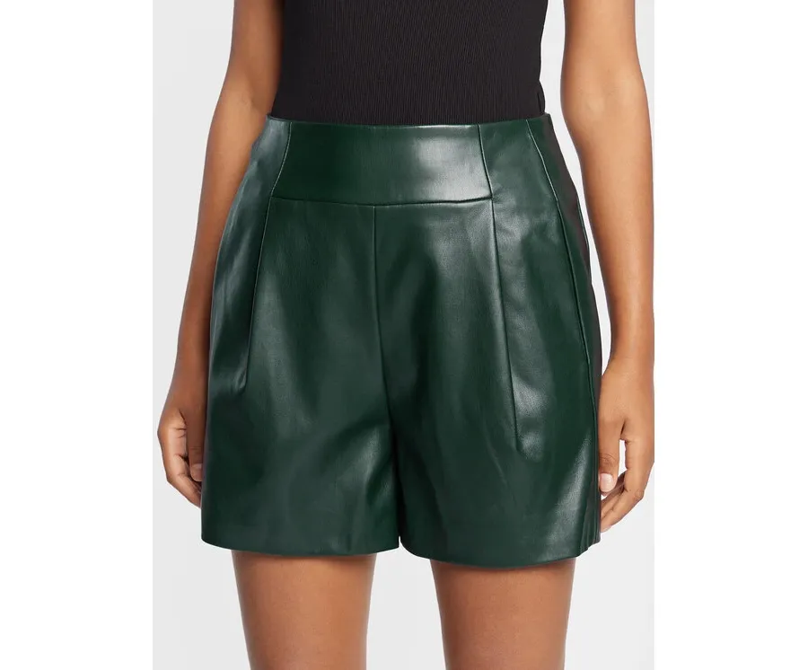obrazek 1 Bruuns Bazaar Szorty z imitacji skóry Nadia BBW3074 Zielony Regular Fit