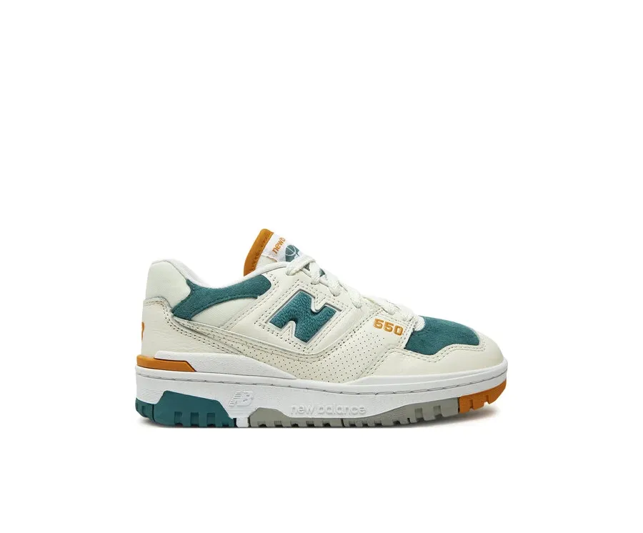 obrazek 1 New Balance Sneakersy BB550VRA Biały