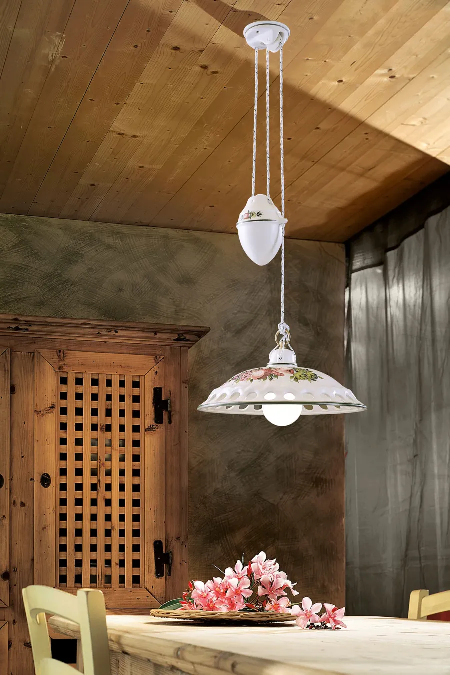 obrazek 2 Włoska klasyczna lampa wisząca Napoli do kuchni lub jadalni