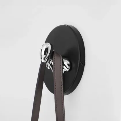 Zdjęcie Wieszak do przedpokoju z podobizną człowieka