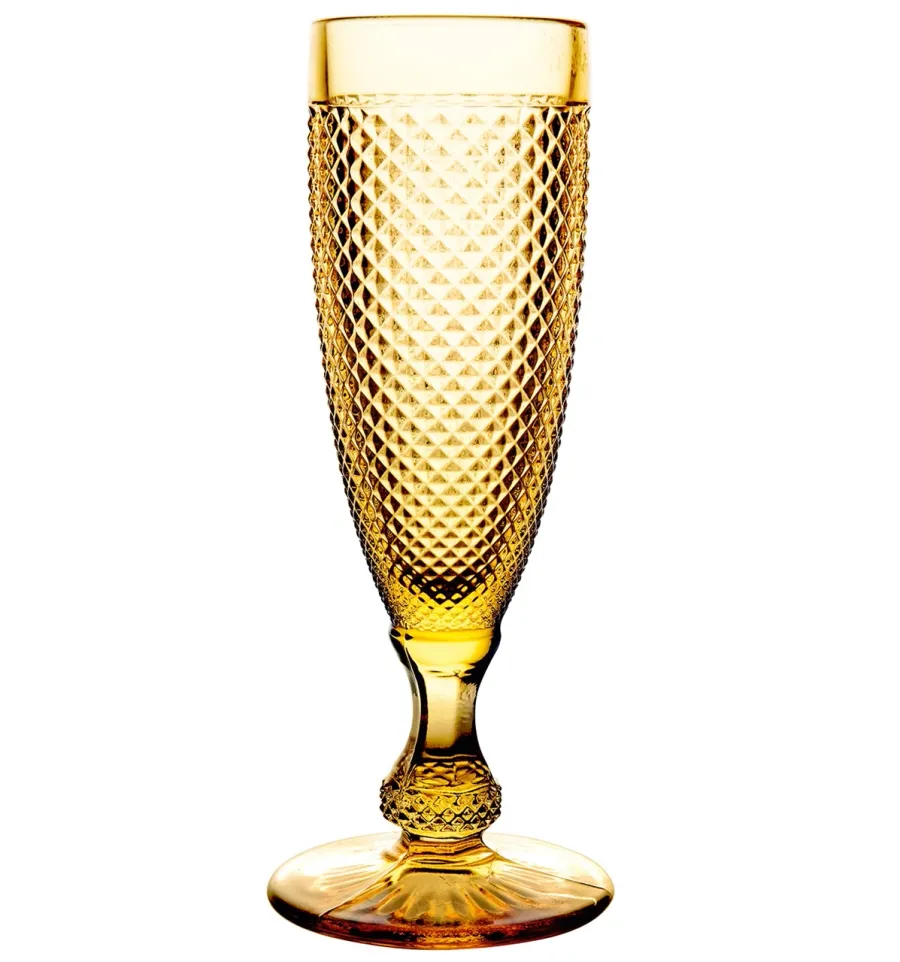 obrazek 1 Klasyczny zestaw czterech kieliszków do alkoholu z kolekcji Bicos Ambar - Vista Alegre