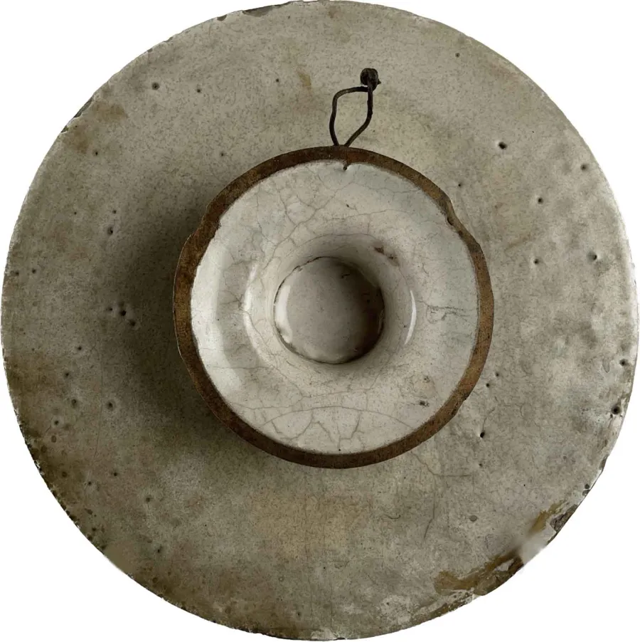 obrazek 3 Ceramiczna patera majolikowa ozdobiona Wniebowzięciem Madonny z początku XVIII wieku