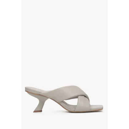 Zdjęcie Estro: Szare klapki damskie na niskim obcasie z miękkimi paskami na krzyż