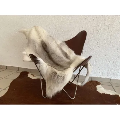 Zdjęcie Ekskluzywny dywan ze skóry renifera