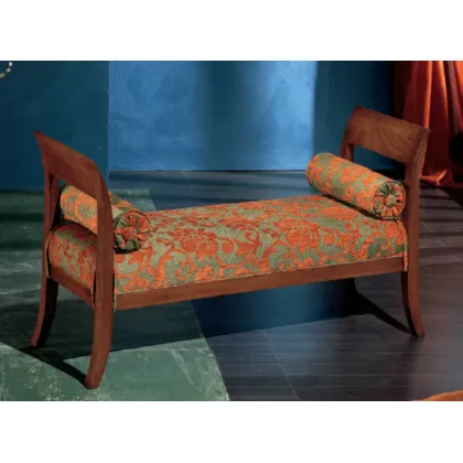 Zdjęcie Mała ławka - włoski mebel z lipy - Fratelli Mirandola