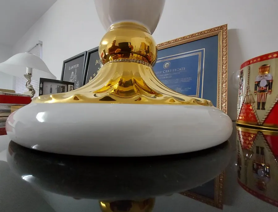 obrazek 9 Ozdoba do salonu - piękny ceramiczny wazon