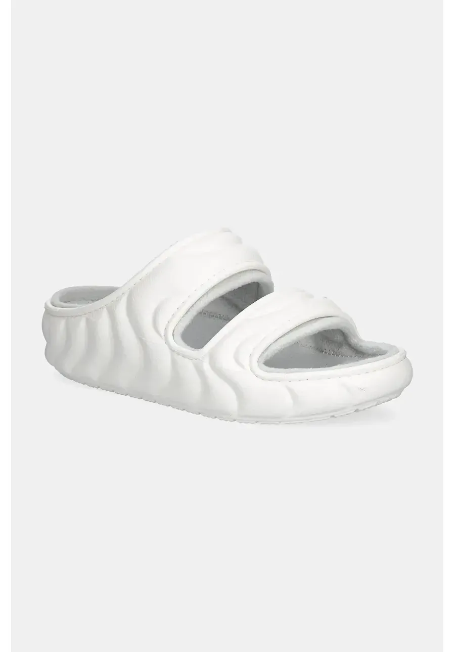 obrazek 1 Crocs kapcie Classic Cozzy Overpuff Sandal kolor biały 210074