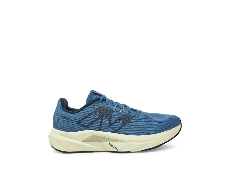 obrazek 1 New Balance Buty do biegania FuelCell Propel v5 MFCPRCN5 Granatowy