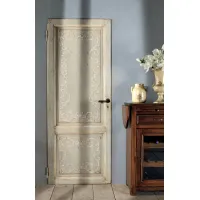 Picture Hand-decorated Provencal fir doors - Interiors Italia