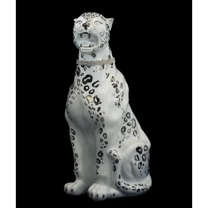 Picture Beautiful ceramic leopard