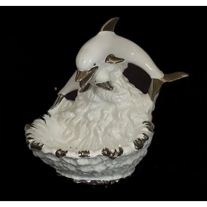 Picture Ceramic fountain with dolphins