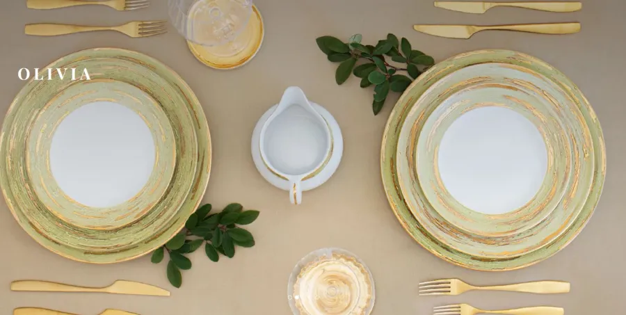 obrazek 2 Elegancka sosjerka porcelanowa od portugalskiej marki