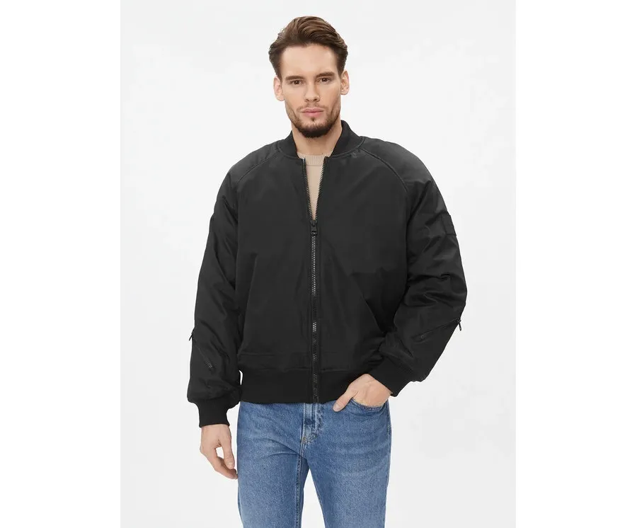 obrazek 1 Calvin Klein Jeans Kurtka bomber J30J324070 Czarny Relaxed Fit