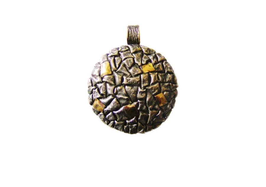 picture 1 Amazing pendant with slices of gold melted in