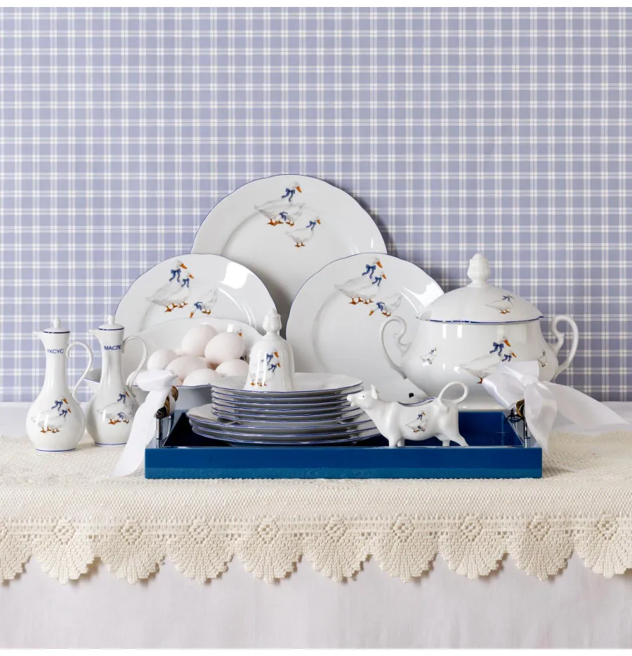 obrazek 2 Luksusowa 25-częściowa zastawa obiadowa z porcelany zdobiona motywem gęsi – Leander