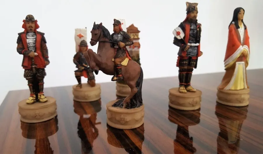 obrazek 9 Komplet szachów Samurajowie