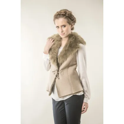 Picture Natural lambskin vest - A&A Vesa
