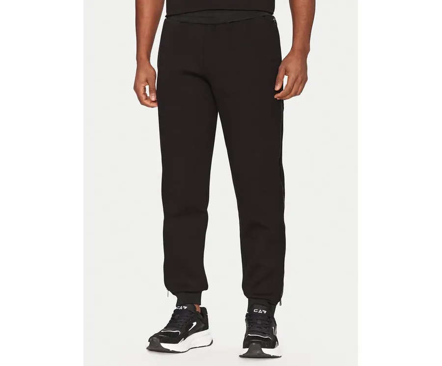 obrazek 1 EA7 Emporio Armani Spodnie dresowe 7M000144 AF13538 UC001 Czarny Regular Fit