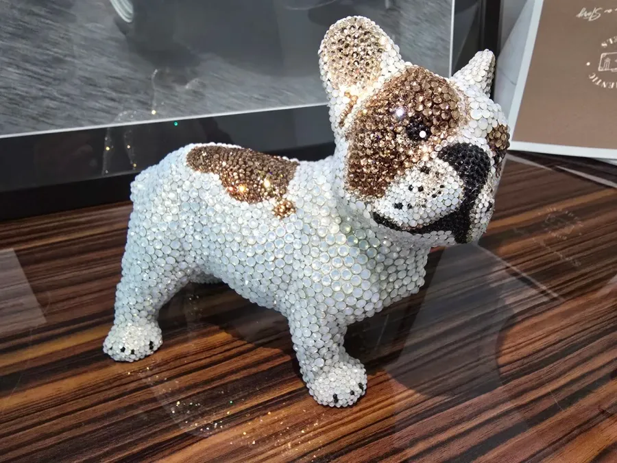 obrazek 3 Buldog Francuski - figurka wysadzana kryształkami Preciosa