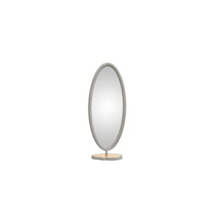 Picture Designer floor mirror for a child