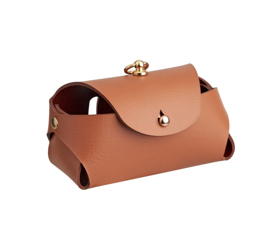 obrazek 1 Stylowe etui na woreczki na psie odchody 9x4xH5 cm w kolorze koniakowym