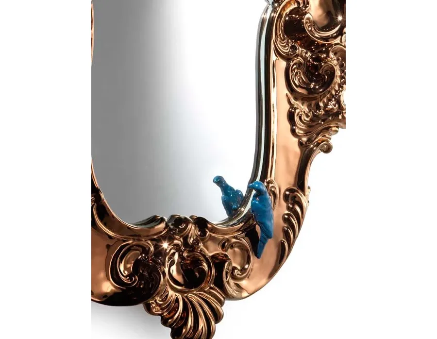 picture 4 Small elegant mirror 