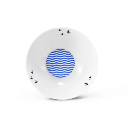 Zdjęcie Piękna porcelanowa miska z porcelany zdobiona subtelnym niebieskim motywem - Leander