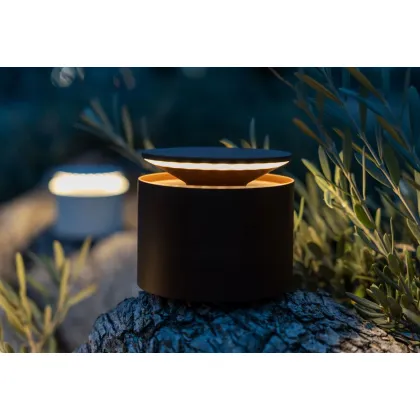 Zdjęcie Idealna lampa Push Up do Twojego ogrodu lub na taras