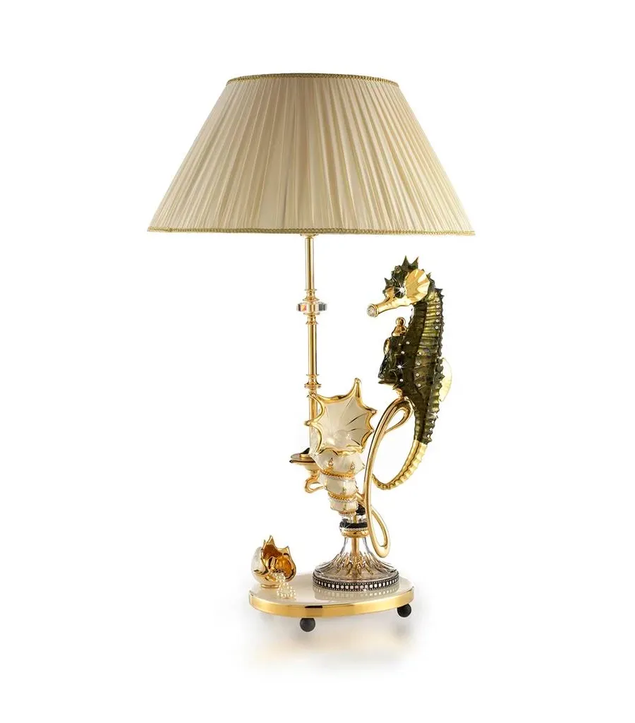 picture 1 Beautiful lamp for the living room