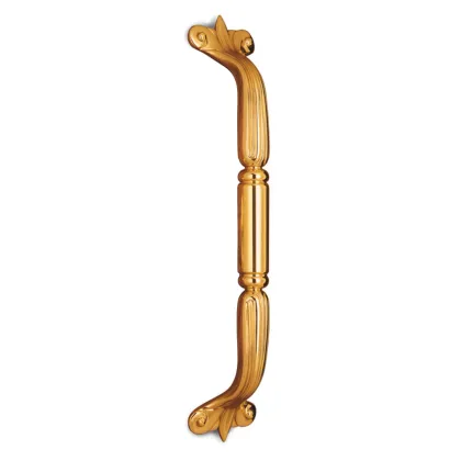 Picture Italian Queen door handle in brass