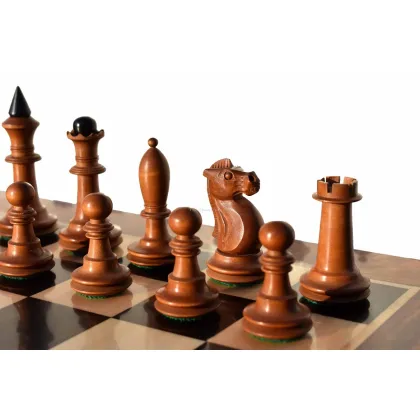 Zdjęcie Cudowny zestaw figur Soviet Shkolnik do królewskiej gry - The Chess Empire