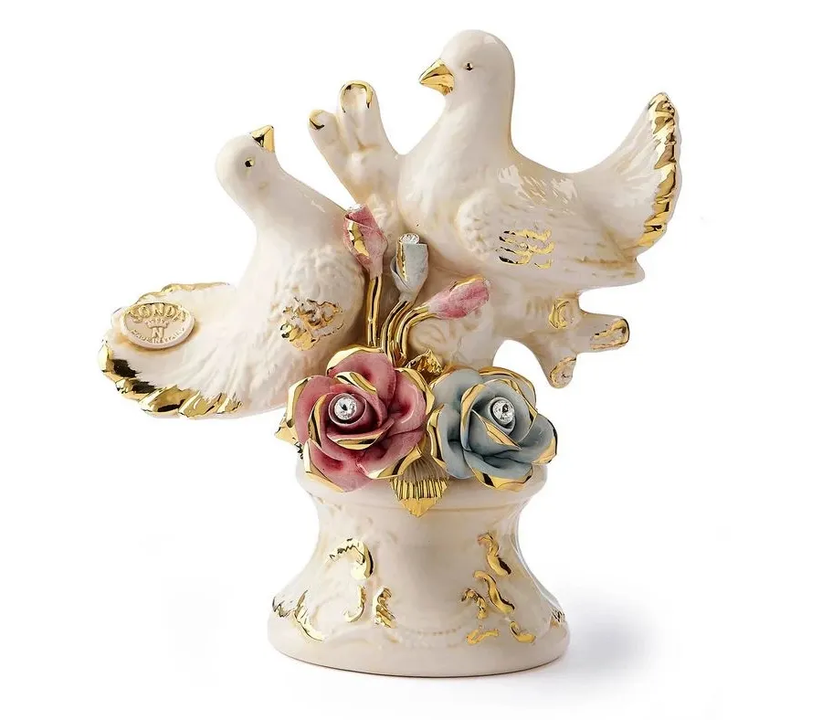 obrazek 1 Unikatowa ozdoba ceramiczna z parą gołębi i różami