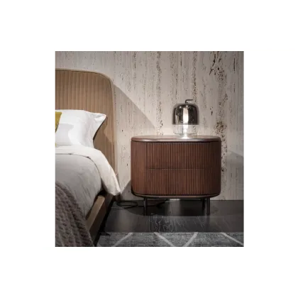 Zdjęcie Oryginalny, Dębowy Stolik Nocny z Włoch - Bamax