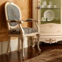 Picture Beautiful classic Italian chair
