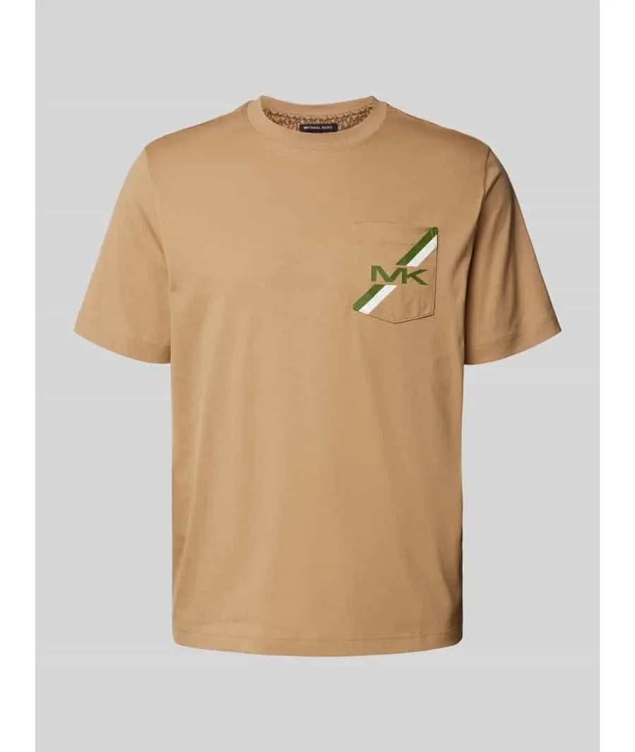 obrazek 1 T-shirt z kieszenią na piersi