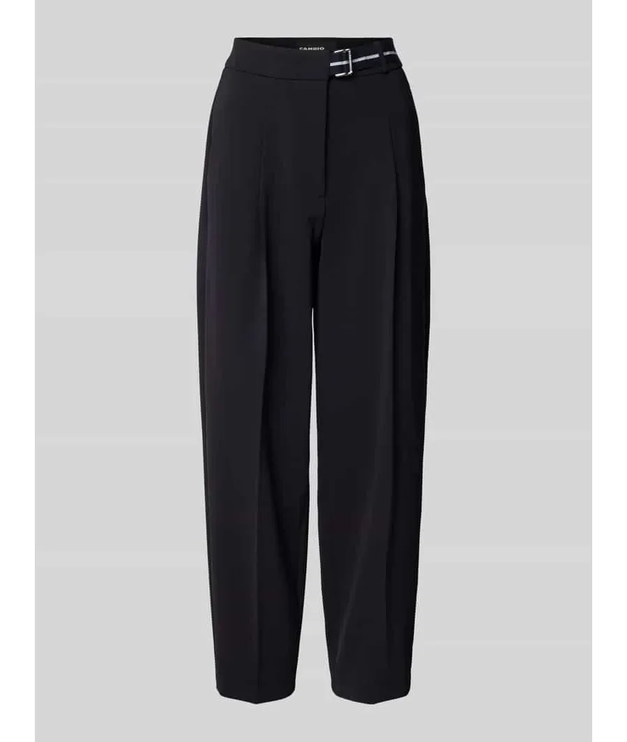 obrazek 1 Spodnie z zakładkami w pasie o luźnym, skróconym kroju model ‘ELAINE’