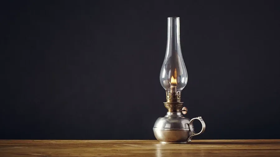 obrazek 5 Oryginalna lampka naftowa z Włoch