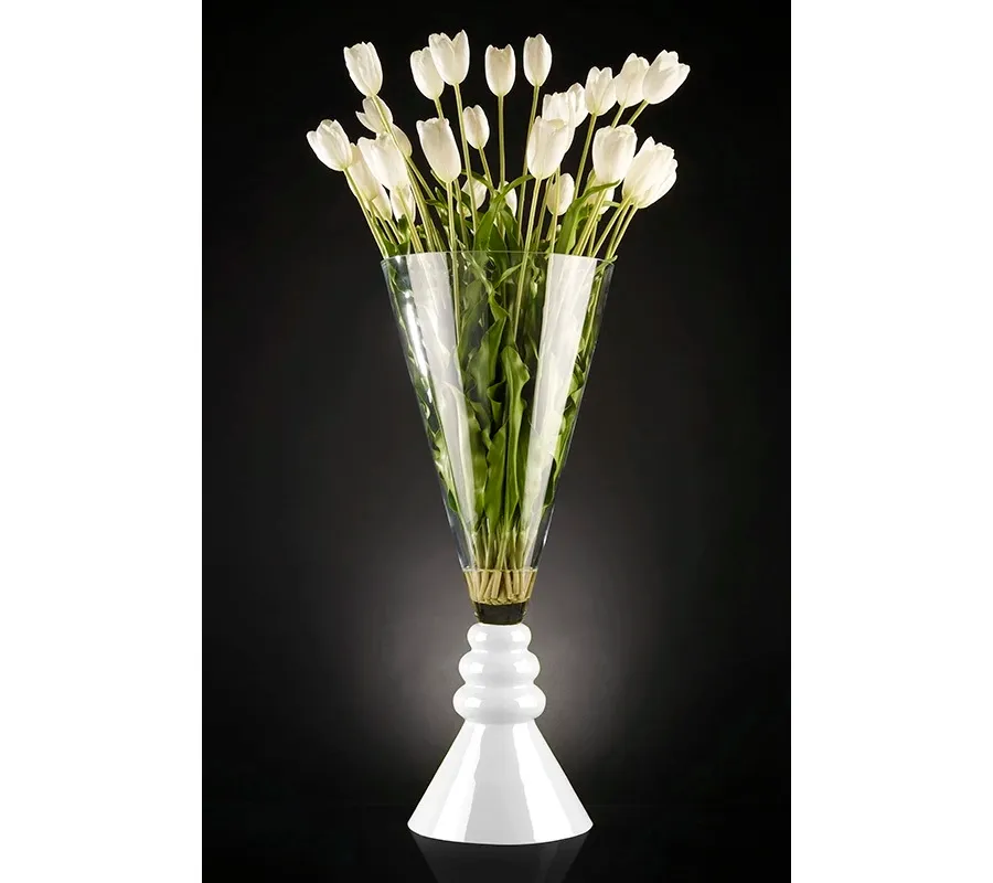 obrazek 1 Piękny, elegancki, duzy wazon z tulipanami