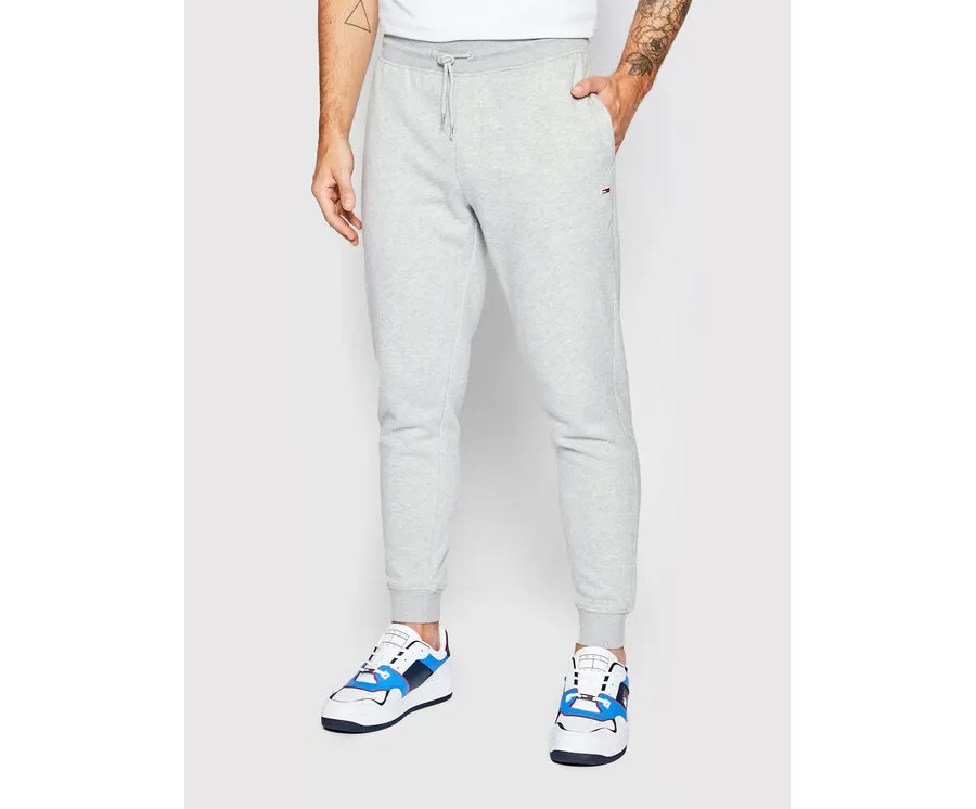obrazek 1 Tommy Jeans Spodnie dresowe DM0DM15380 Szary Slim Fit