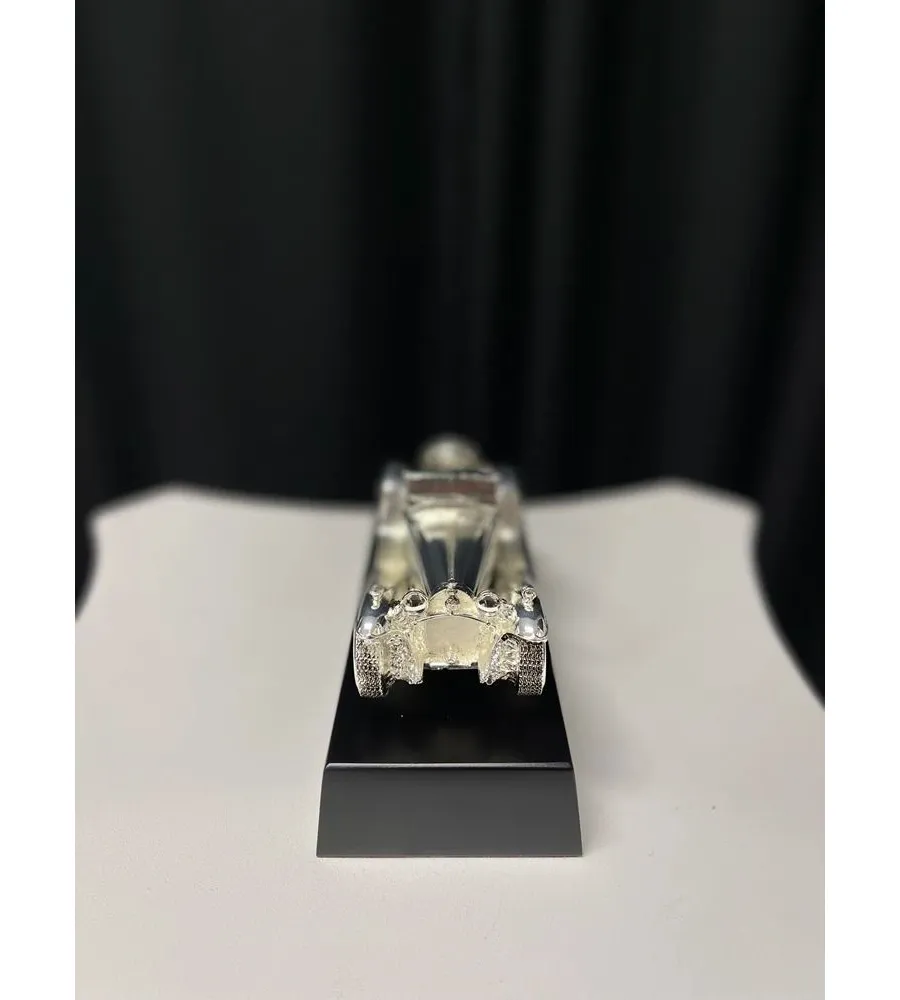picture 3 Exclusive figurine with a car - Astra Argenti
