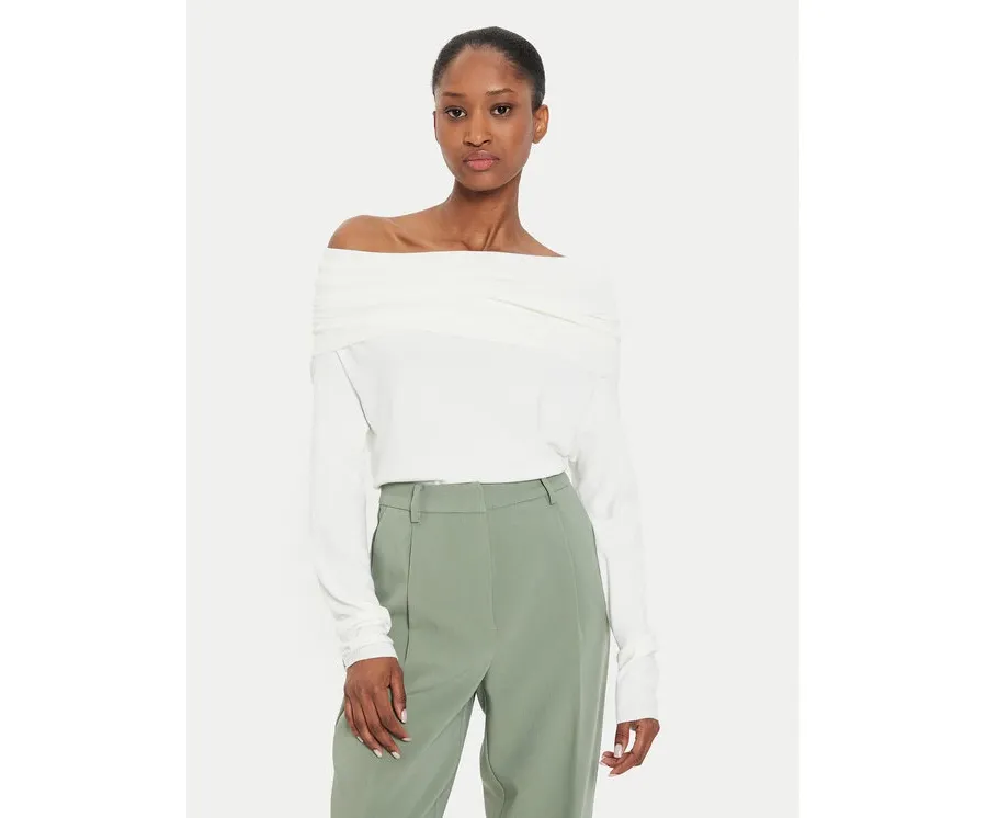 obrazek 1 Kontatto Sweter AI2025 3M0113 Écru Regular Fit