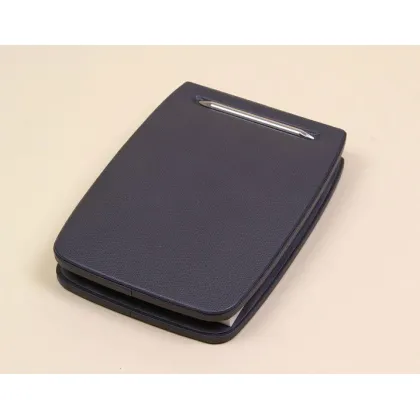 Zdjęcie Włoskie akcesorium biurowe w postaci podkładki/etui na notatnik