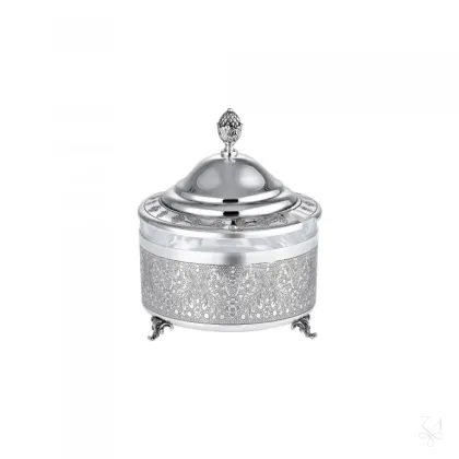 Zdjęcie Bogato zdobione srebrne naczynie na miód - Zaramella Argenti