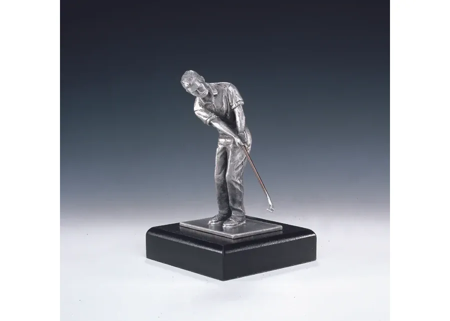 obrazek 1 Wyjątkowa statuetka przedstawiająca golfistę – nagroda dla golfisty